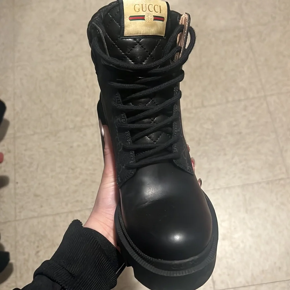 Gucci boots - Picture 2 of 6